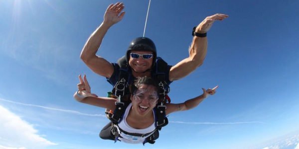 Tandem Skydiving Paraclete