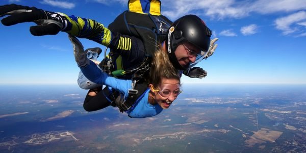 women experiences how long freefall is in a skydive