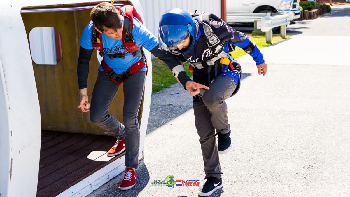 Skydiving Certification School