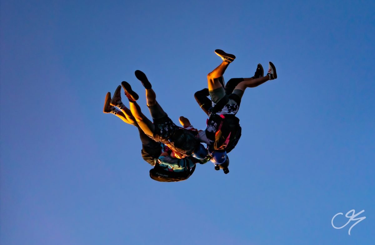 fall when skydiving